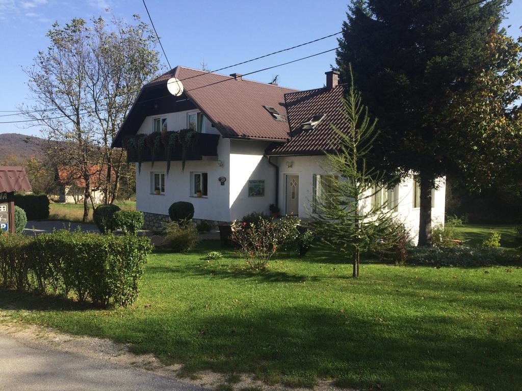 House Ana Bed & Breakfast Plitvicka Jezera Bagian luar foto