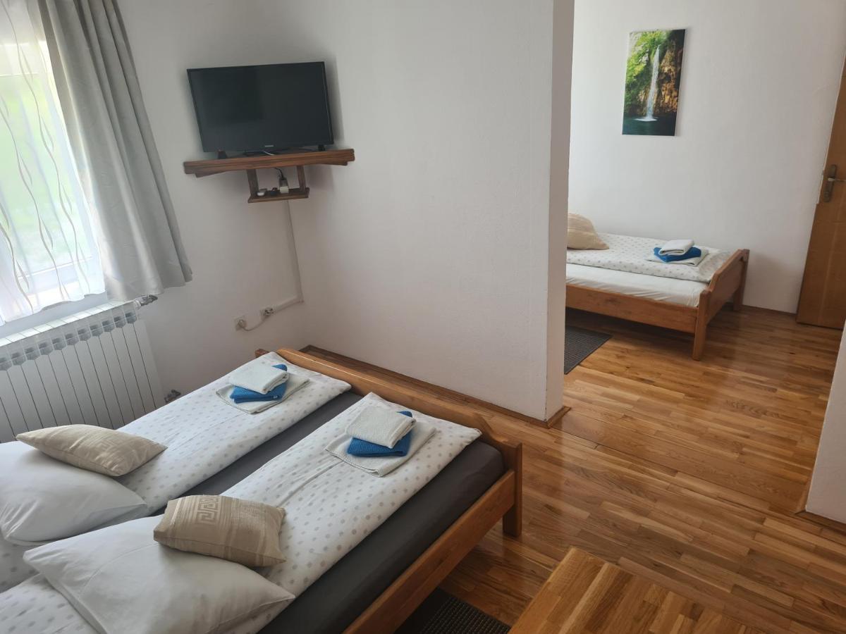 House Ana Bed & Breakfast Plitvicka Jezera Bagian luar foto